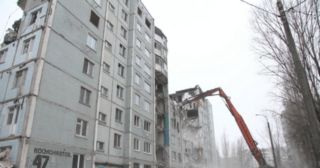 Демонтаж многоэтажного дома Карасук, цена от 3670 руб.