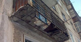 Демонтаж балкона Карасук, цена от 2947 руб.