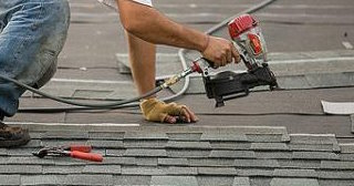 Демонтаж рулонной кровли: цена за от 569 рублей м2 в Карасук